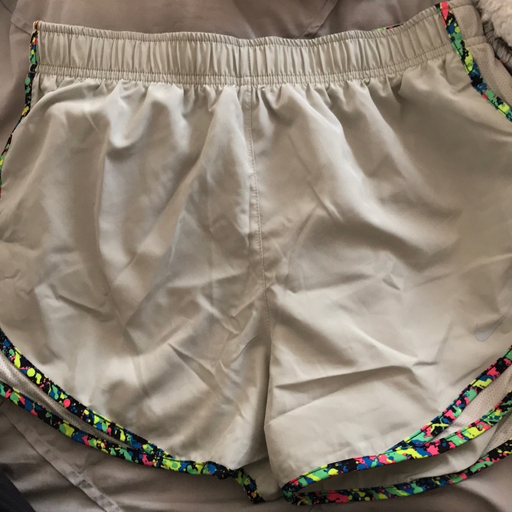 n ike shorts